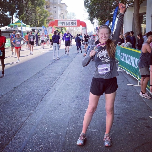 Meet your Posher, Larisa. Teacher and grad student selling some cute clothes. - Picture 11 of 12